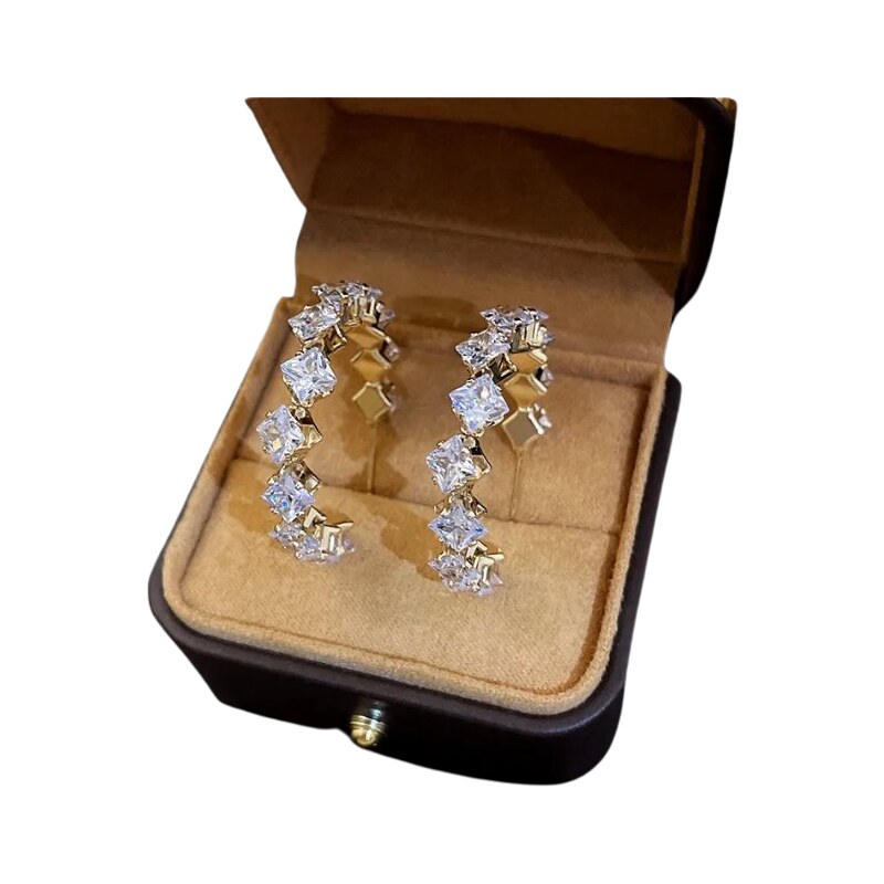 Flor de Cristal Náušnice Guadeloupe bíla hranatá
