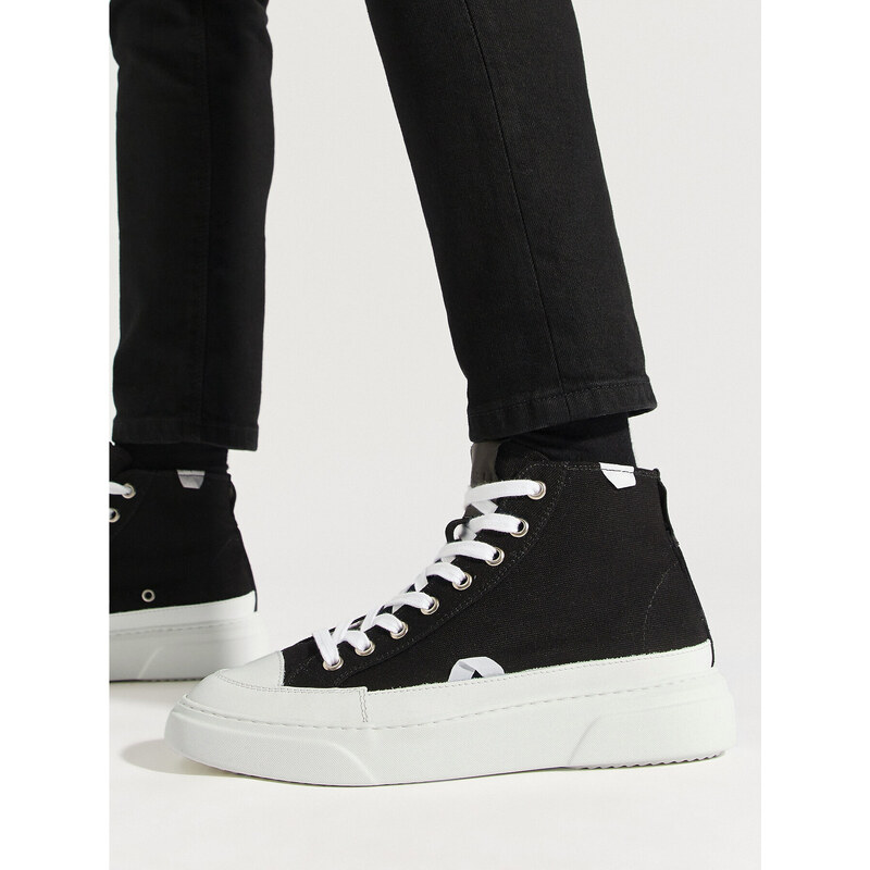 Sneakersy Inuikii