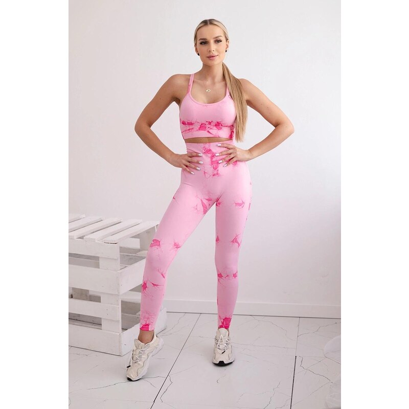 MladaModa Sportovní set topu s ramínky a push-up legín model
