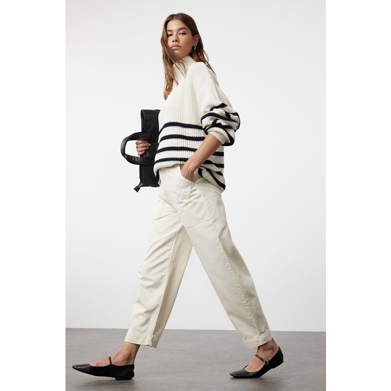 Trendyol Ecru Pocket Detailed High Waist Barrel Trousers
