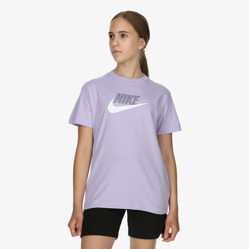 Nike Sportswear M