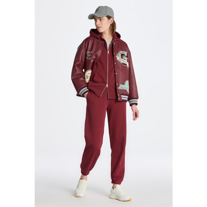 TEPLÁKY GANT SHIELD SWEATPANTS PLUMPED RED