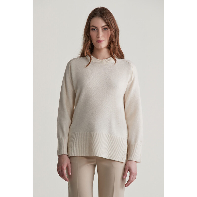 SVETR GANT HERRINGBONE DETAIL C-NECK CREAM