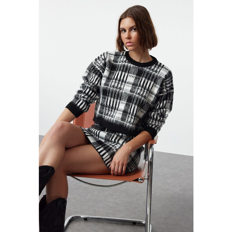 Trendyol Black Geometric Patterned Knitwear Bottom-Top Set