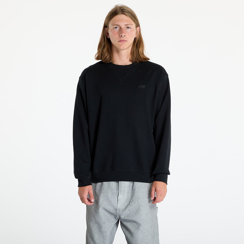 Mikina New Balance Athletics French Terry Crew Black Bk M
