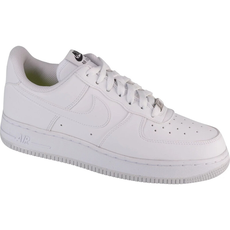 Bílé dámské tenisky Nike W Air Force 1 07 Next Nature DC9486-101