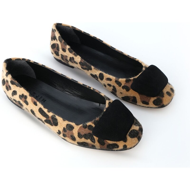 Marjin dámské přezkové ploché boty z vlny s leopardím vzorem 90446002