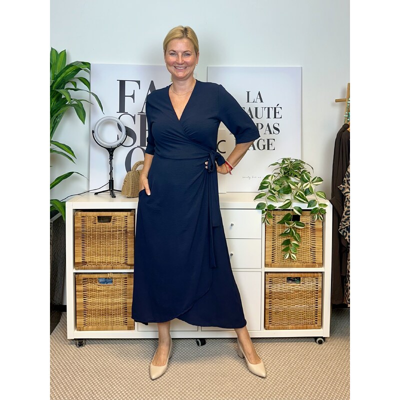 Garderobierka ZAVINOVACÍ ŠATY ROMANETA - ELEGANTNÍ PRO KAŽDÝ TYP 115402623
