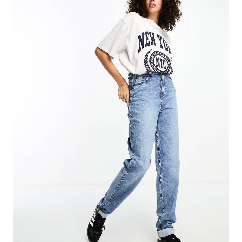 ASOS Tall ASOS DESIGN Tall high rise relaxed mom jeans in mid blue 100061513