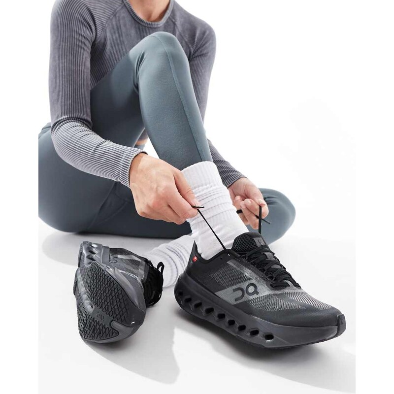 ON Cloudsurfer Next running trainers in all black
