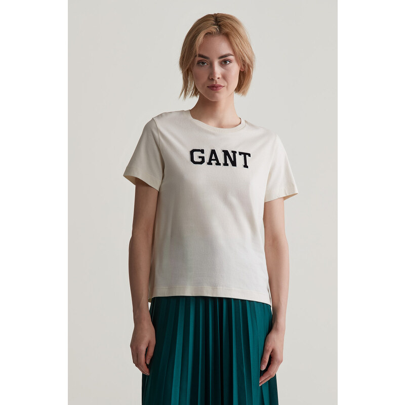 TRIČKO GANT REG VELOUR APPLIQUE T-SHIRT CREAM 99943935