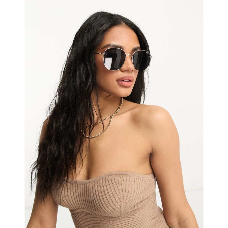 Quay Australia Quay Jezabell round sunglasses in gold/smoke 100031300