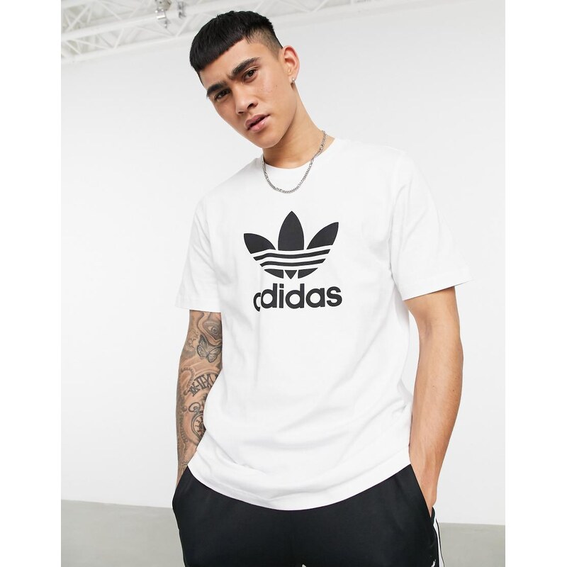 adidas Originals adicolor t-shirt in white with large logo 100033128