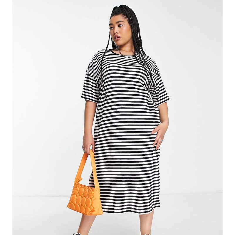 Noisy May Curve midi t-shirt dress in black and white stripe-Multi 112172448