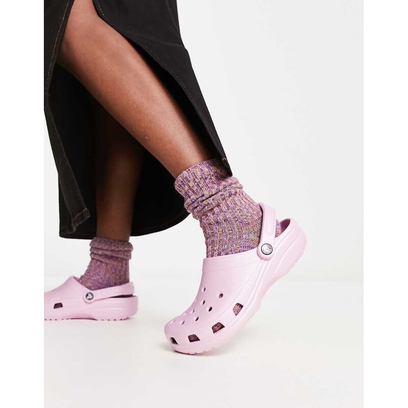 Crocs classic clogs in ballerina pink 100360761