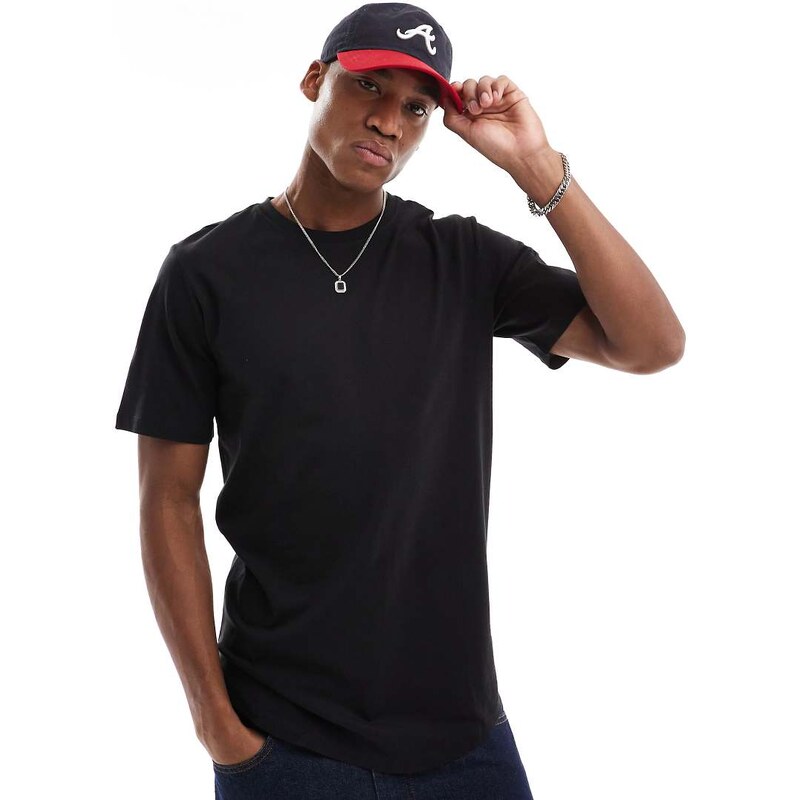 Jack & Jones Essentials longline t-shirt with curve hem in black