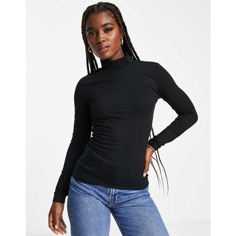 JDY roll neck top in black 100590405