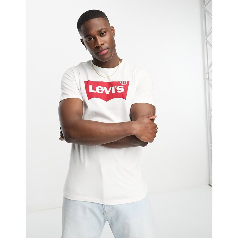 Levis central batwing badge logo vintage t-shirt in white