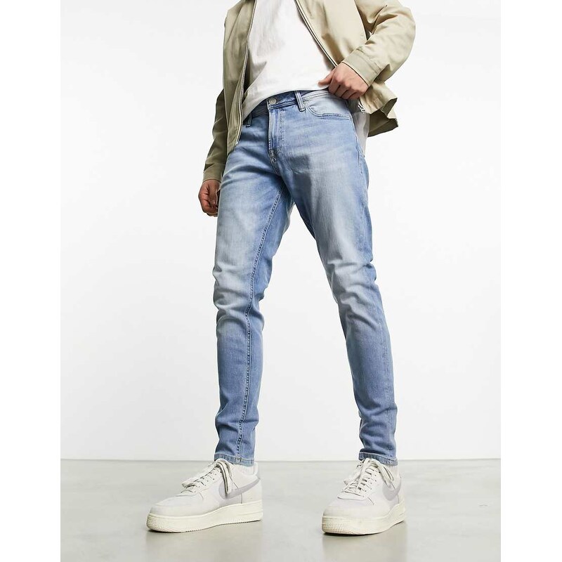 Jack & Jones Intelligence Pete tapered fit jean in light blue