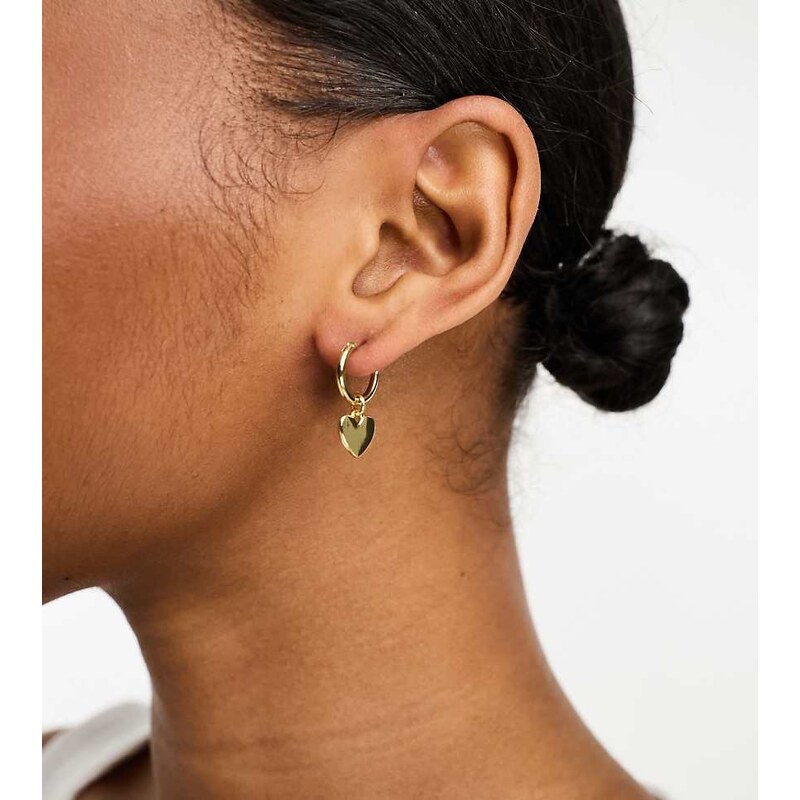 Pieces 18k plated hoop earrings with heart drop in gold 100052529