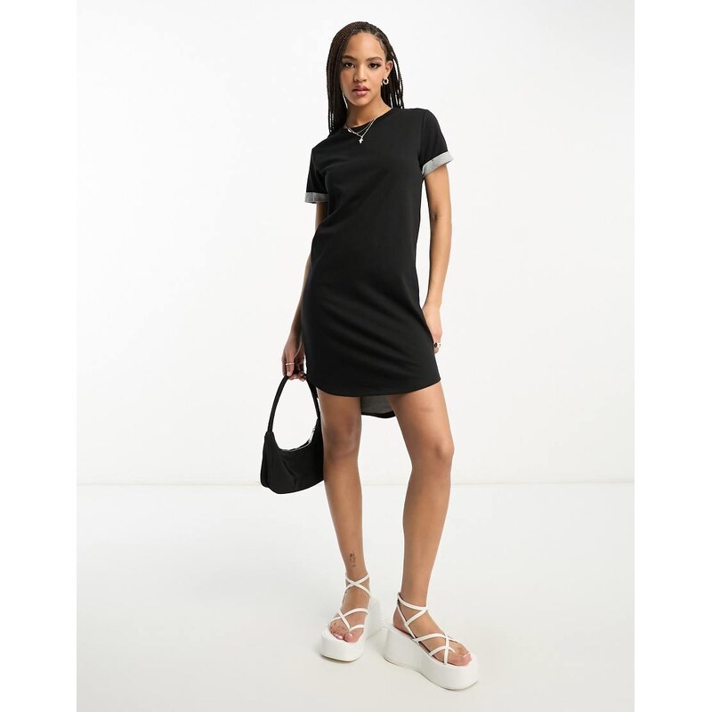 JDY mini t-shirt dress in black 100053981