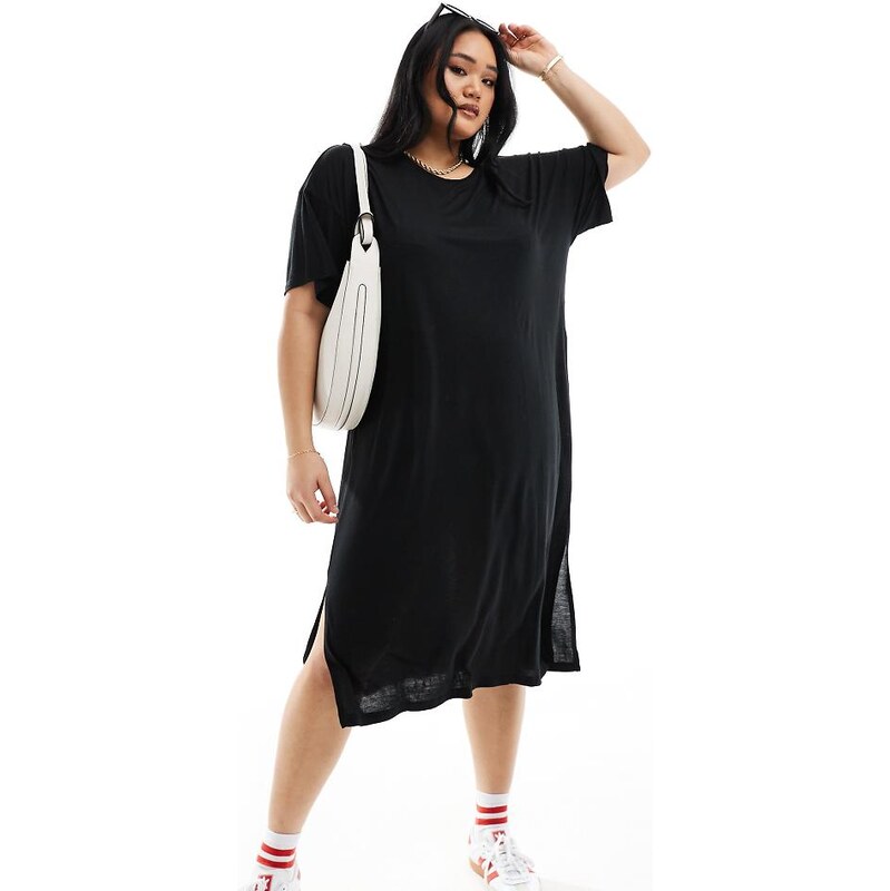 Noisy May Curve midi t-shirt dress in black 100054579