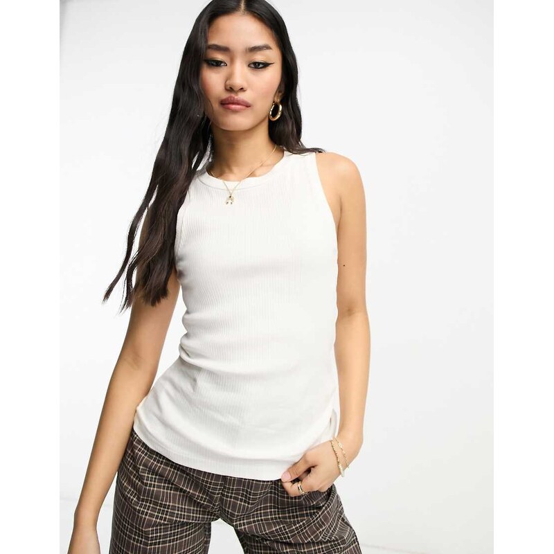 AWARE racer neck vest in white