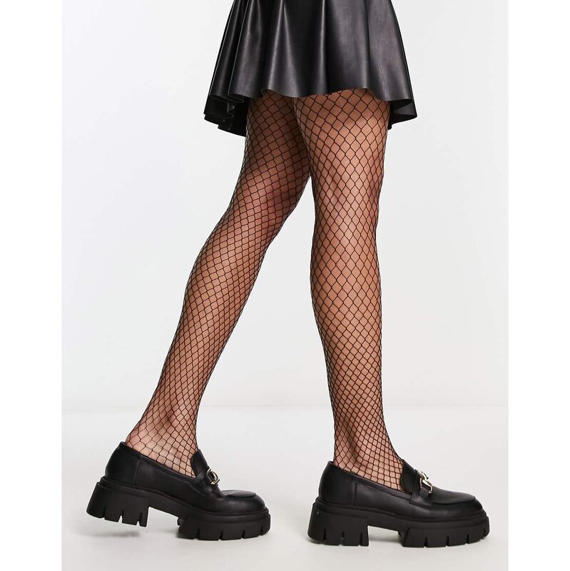 Pretty Polly fishnet tights in black 100060796