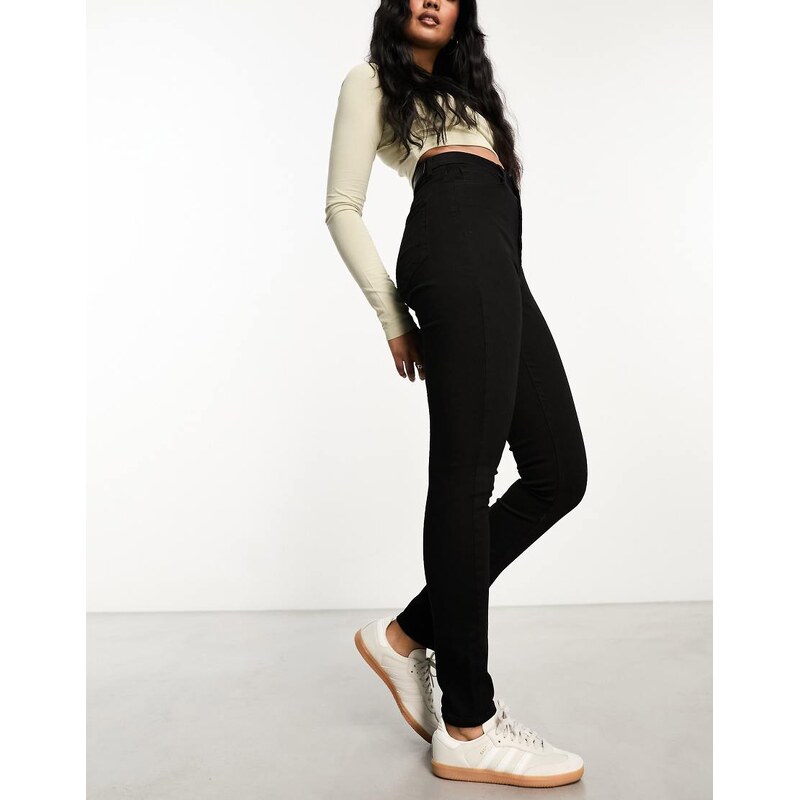 Vero Moda super high rise skinny jean in black 100061374