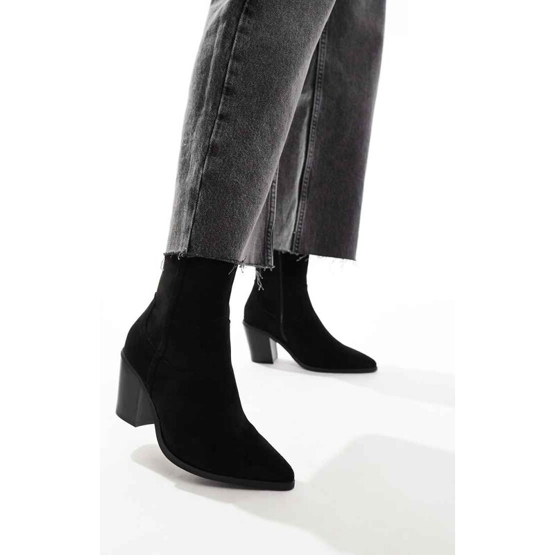 ASOS DESIGN Rational heeled western boots in black