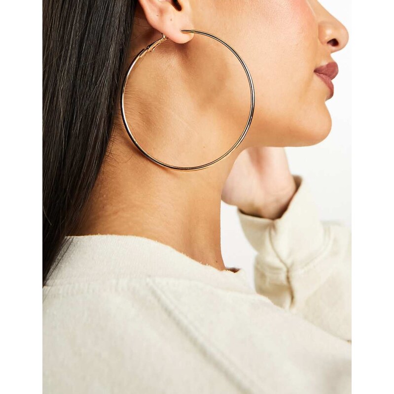 Accessorize large simple hoop in gold 100062471