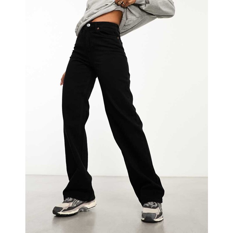 Vero Moda Tessa wide leg jean in black 100617559