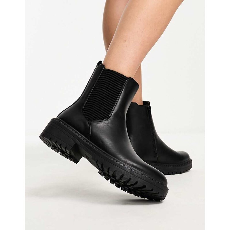 New Look flat chunky chelsea boot in black
