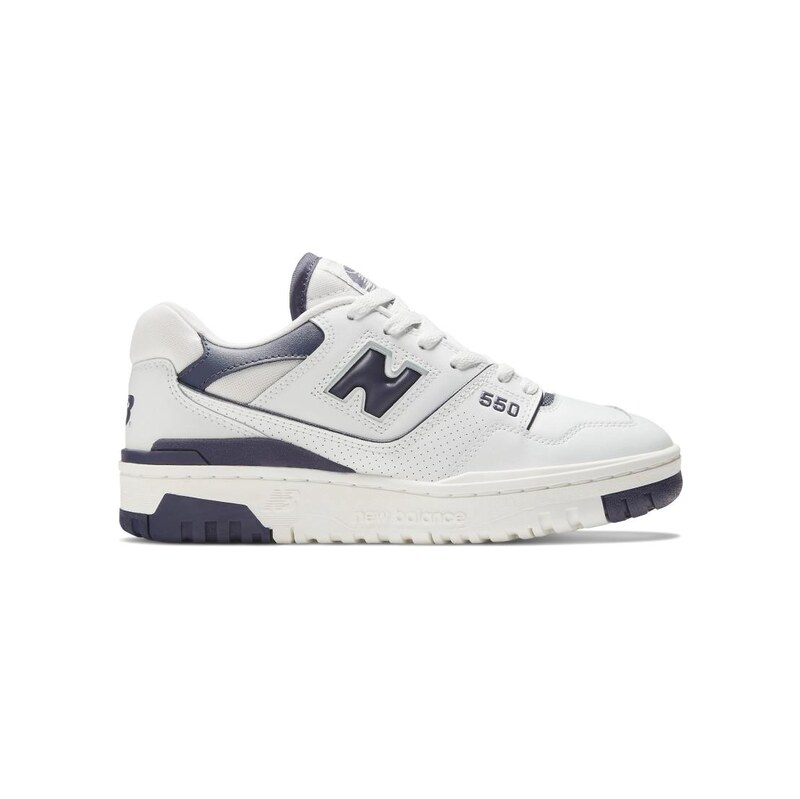 New Balance 550 trainers in white and navy