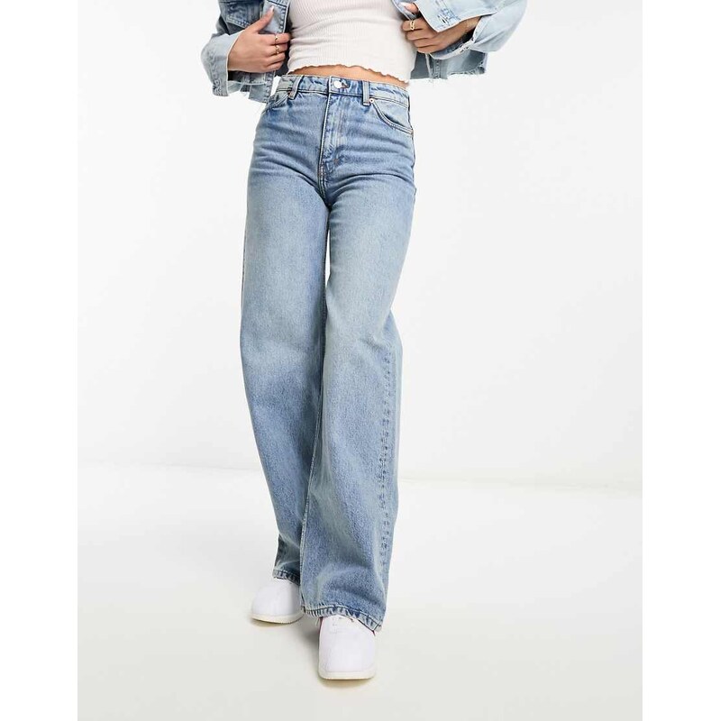 Monki Yoko wide leg jeans in mid blue