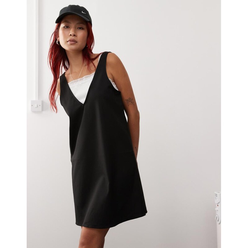 Monki pinafore mini dress in black 100069465