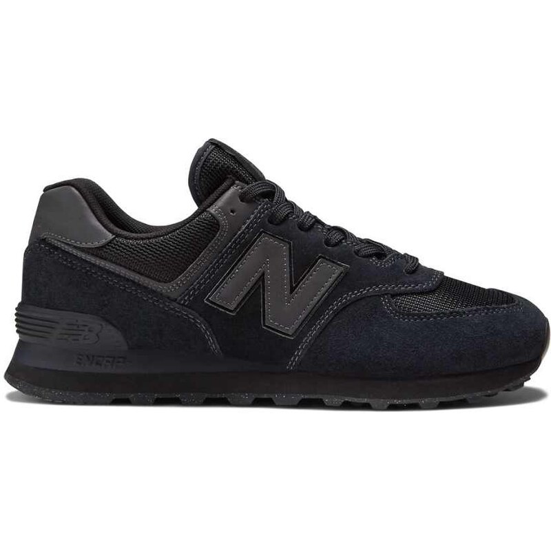 New Balance 574 trainers in black