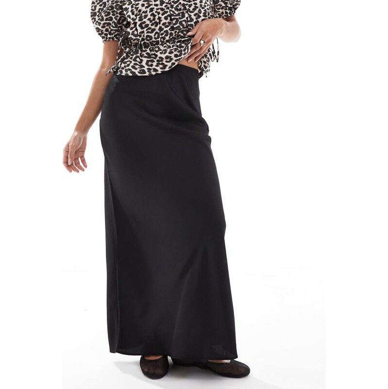 ASOS DESIGN satin bias maxi skirt in black 102939319