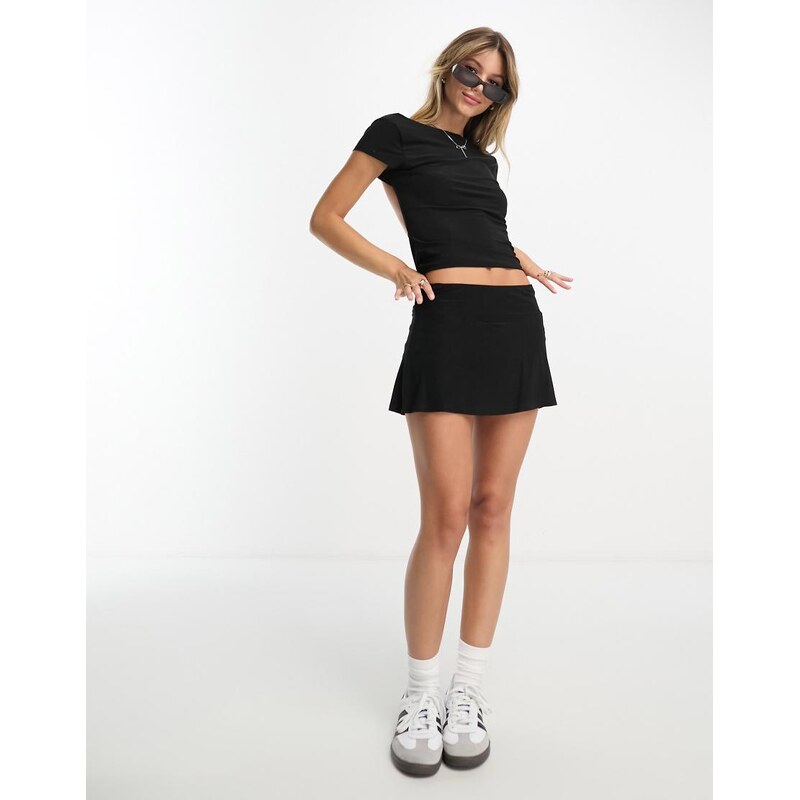 ASOS DESIGN slinky mini skort in black 100078754