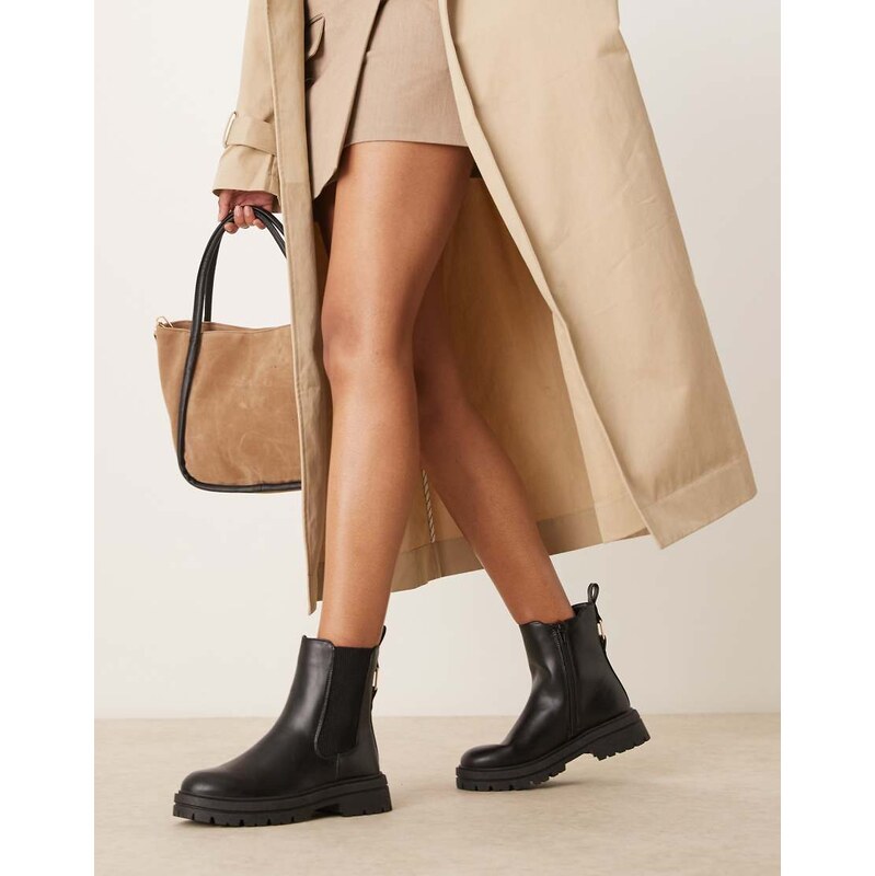 New Look PU chunky chelsea boot in black