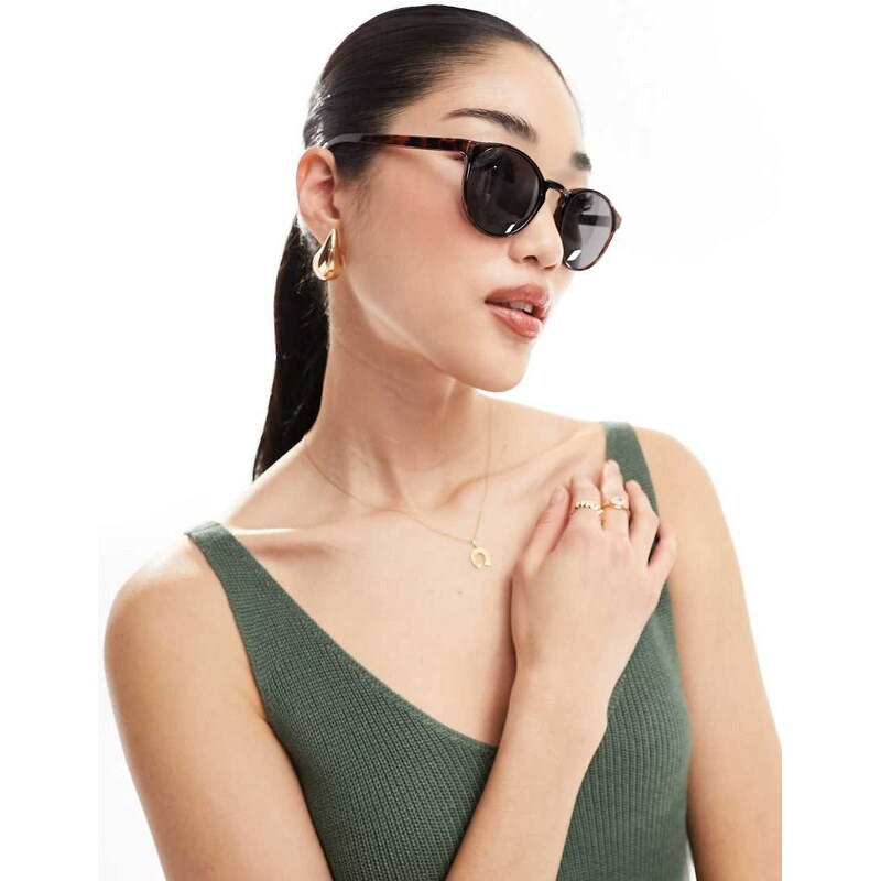 Weekday Unisex Spy round sunglasses in brown