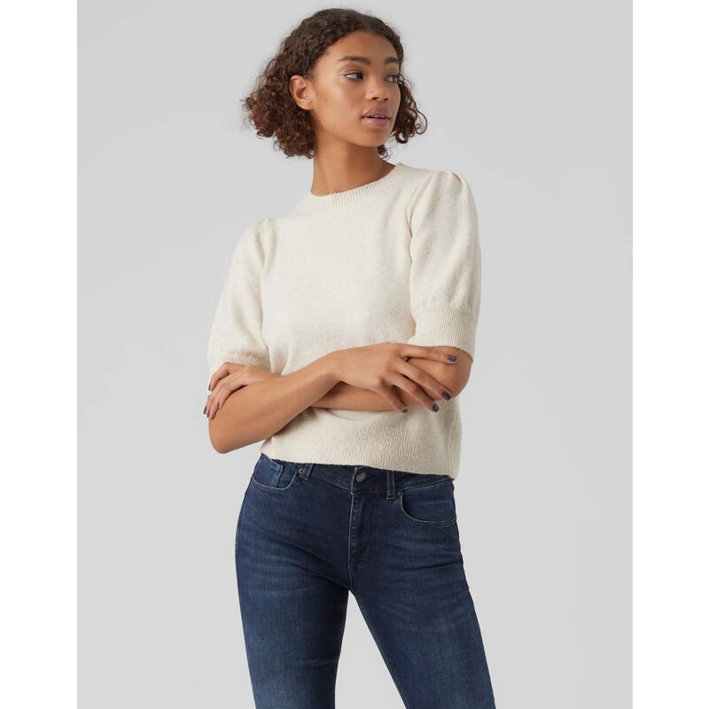 Vero Moda short sleeved knitted top in cream melange-White