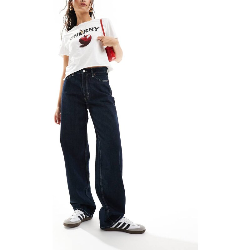 Weekday Rail mid waist baggy fit jeans in blue rinse 112403134