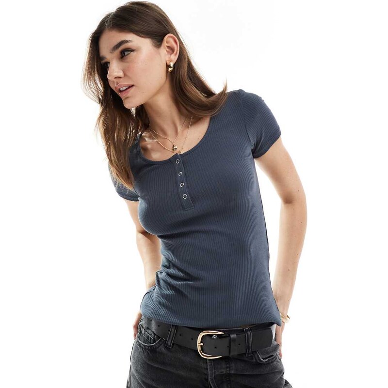 Pieces ribbed top with poppers in ombre blue