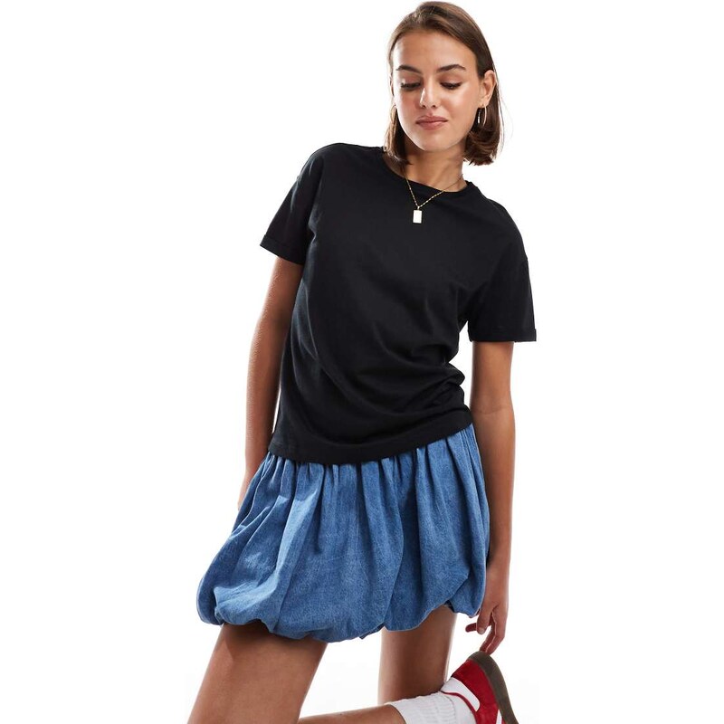 Noisy May short sleeve t-shirt in black 113259936