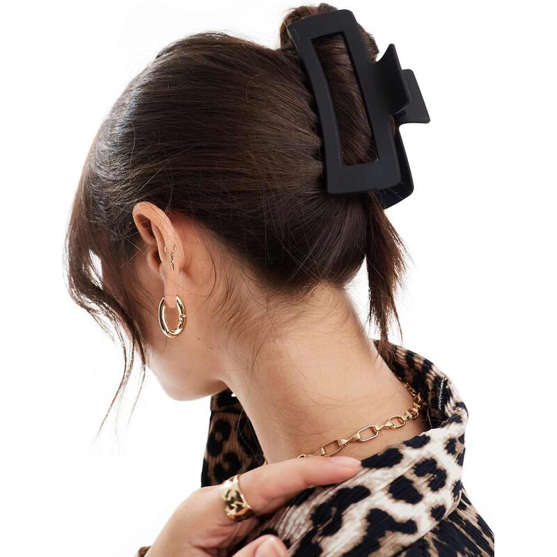 Pieces XL rectangle hair claw clip in black 100183558