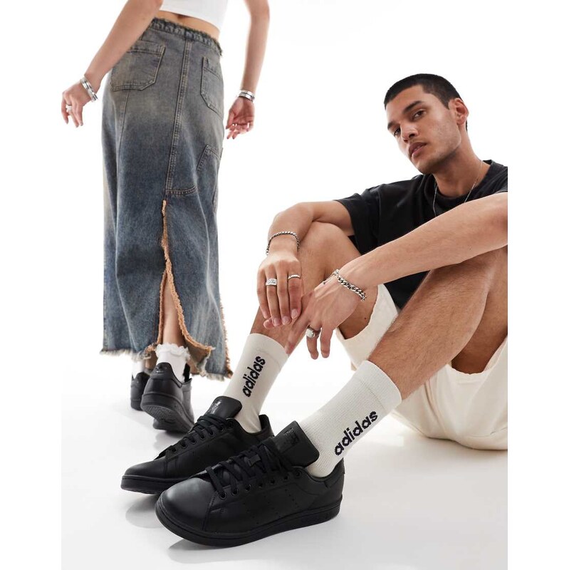 adidas Originals Stan Smith trainers in black