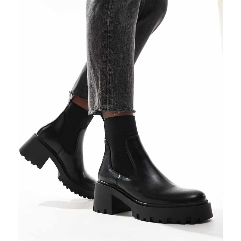 ASOS DESIGN Rowan chunky chelsea boots in black 113331524