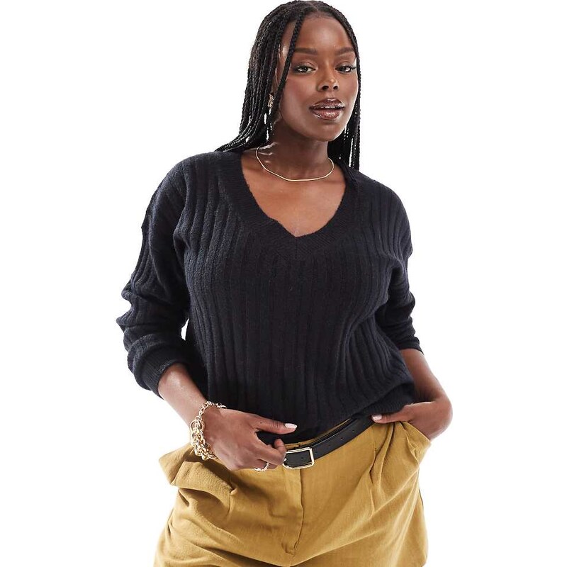 ASOS Curve ASOS DESIGN Curve v neck jumper in rib in black 115718530
