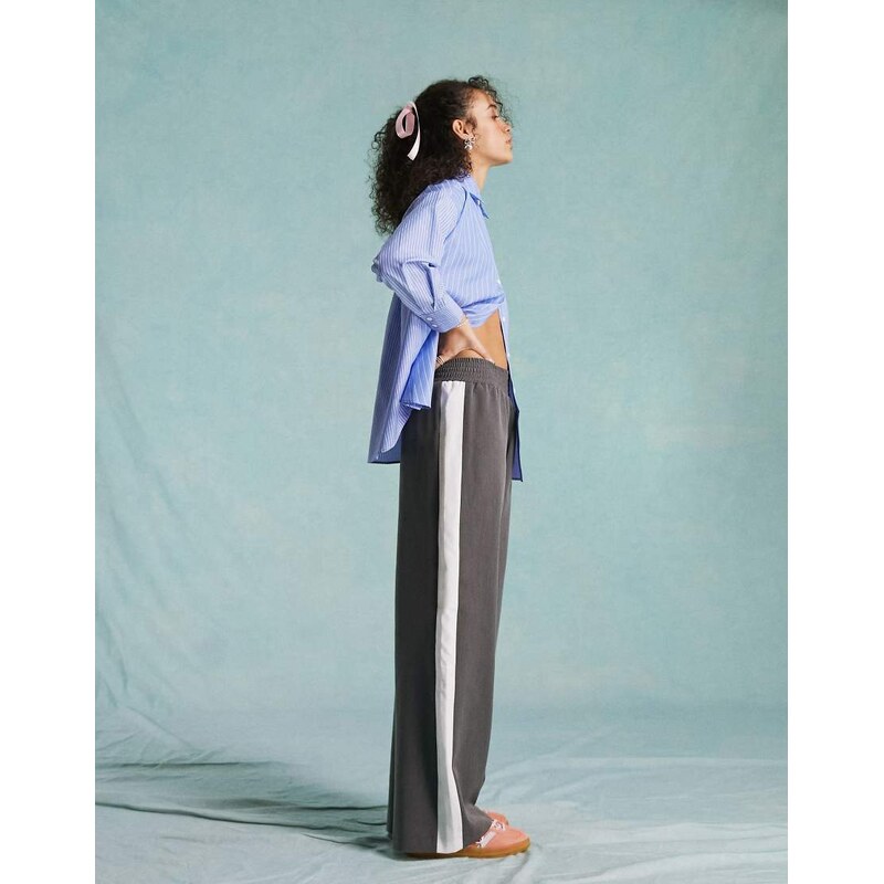 Miss Selfridge side stripe pull on wide leg trouser in grey